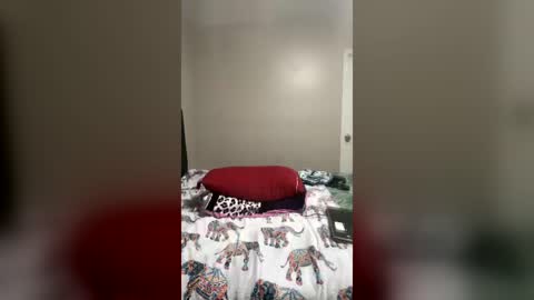 Filthyvanillagirl online show from July 15, 7:13 am