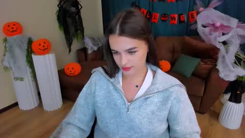 Amanda online show from November 4, 10:25 am