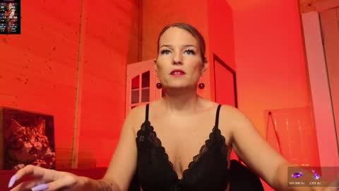 Lady online show from March 21, 3:59 pm