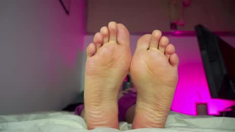 Ashley online show from April 28, 2:27 am
