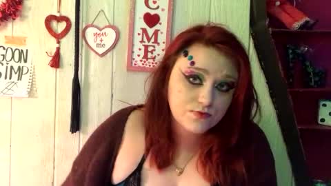 Snapshot of findommefoxi chatting on February 12, 6:40 am findommefoxi online show from February 12, 6:40 am