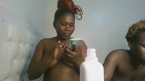 melanie online show from November 5, 11:16 pm