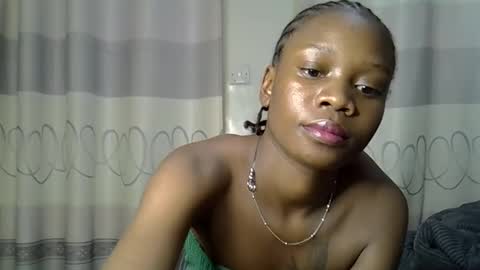 fine_queen12 online show from December 29, 1:28 pm