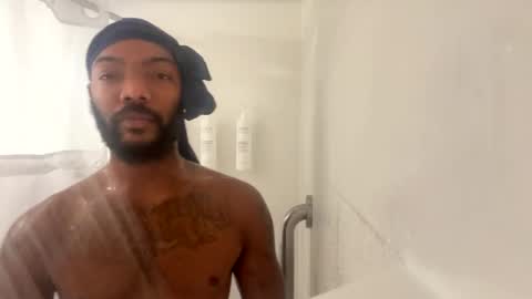 finessegod26 online show from November 23, 2:39 pm