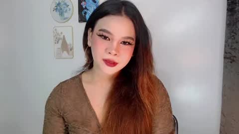 Jasmine online show from July 26, 10:05 pm