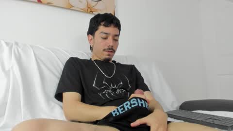 Snapshot of finn_jackson chatting on March 25, 9:21 pm finn_jackson online show from March 25, 9:21 pm