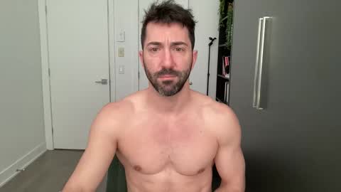 Finn Riley online show from February 10, 5:50 pm