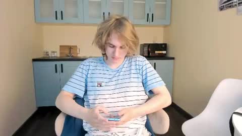 finnbev online show from July 4, 8:37 pm