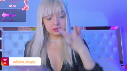 finnky1 online show from January 3, 3:49 am