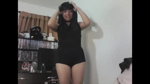 Snapshot of finnky1 chatting on May 13, 3:48 am finnky1 online show from May 13, 3:48 am