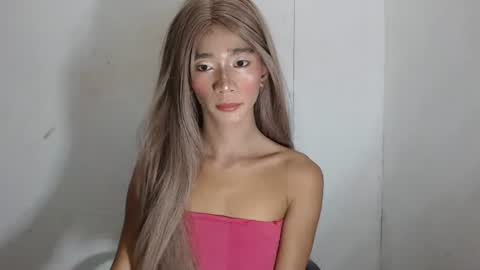 fiona908995 online show from July 17, 10:44 am