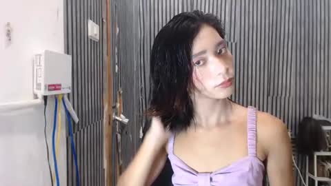 fiona908995 online show from July 20, 10:50 am