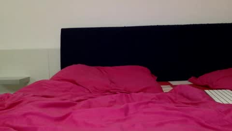 Fiona online show from February 5, 1:00 pm