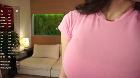 Snapshot of fionawhynot chatting on October 31, 6:47 am Emily online show from October 31, 6:47 am