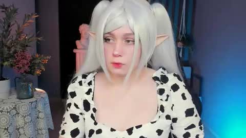 fiora online show from November 16, 7:03 am