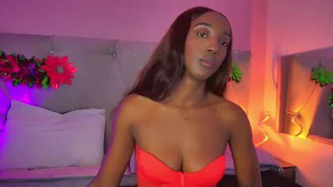 Snapshot of fiorelalenin chatting on December 17, 5:30 pm Fiorela Lenin online show from December 17, 5:30 pm