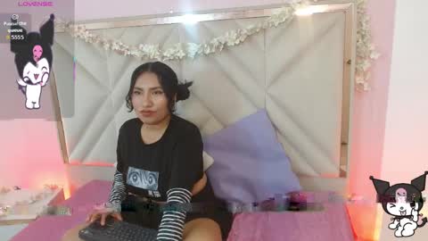 Snapshot of fiory_tay chatting on May 6, 10:15 pm fiory tay online show from May 6, 10:15 pm