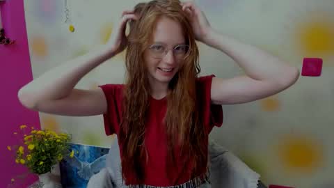 fire_luna online show from September 18, 5:09 am