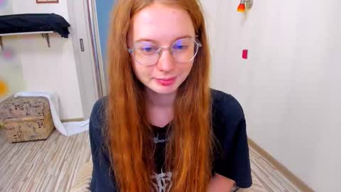 fire_luna online show from November 1, 5:20 am