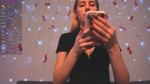 Bellatrix online show from February 3, 8:30 am