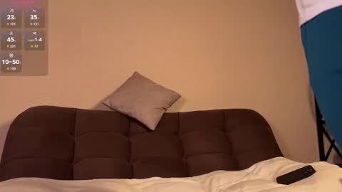 Alex online show from October 12, 3:22 pm