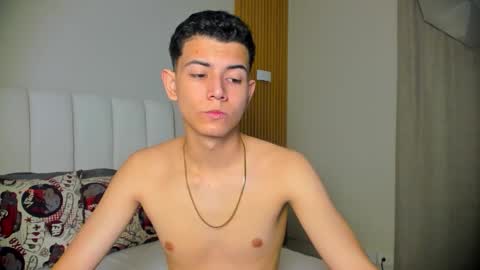 Snapshot of fireguy_99 chatting on November 25, 1:22 pm Nicolas online show from November 25, 1:22 pm