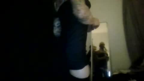 Snapshot of firesexybcn chatting on June 13, 5:16 am Sindy Cross online show from June 13, 5:16 am