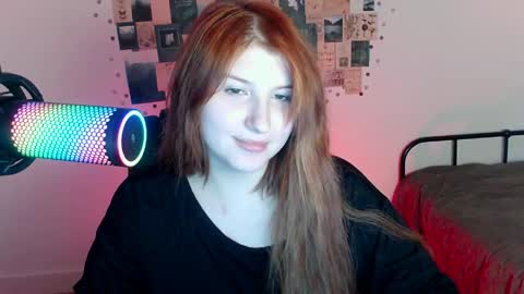 Snapshot of first_instinct chatting on March 20, 4:01 pm first_instinct online show from March 20, 4:01 pm