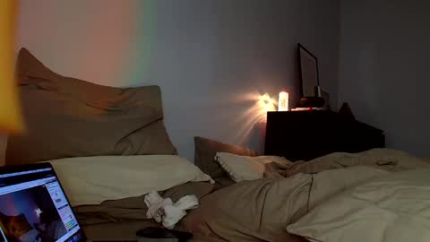 Muse online show from February 10, 5:14 am