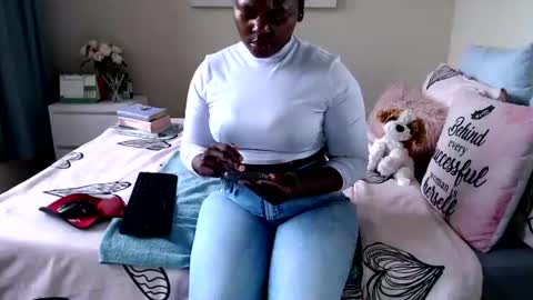 fitblair66_ online show from July 11, 8:39 am
