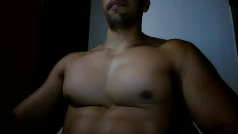 fitchestabs_69 online show from June 11, 10:52 pm