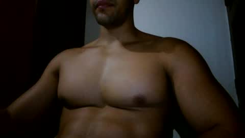 fitchestabs_69 online show from June 29, 10:43 pm
