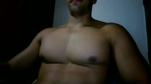fitchestabs_69 online show from July 4, 1:17 pm