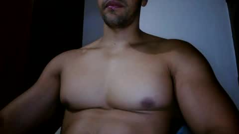 fitchestabs_69 online show from July 20, 1:42 am