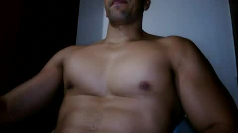 fitchestabs_69 online show from July 27, 8:27 pm