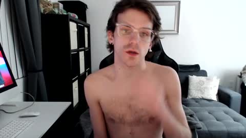 Snapshot of fitcomputerguy chatting on January 25, 1:19 pm ComputerGuy online show from January 25, 1:19 pm