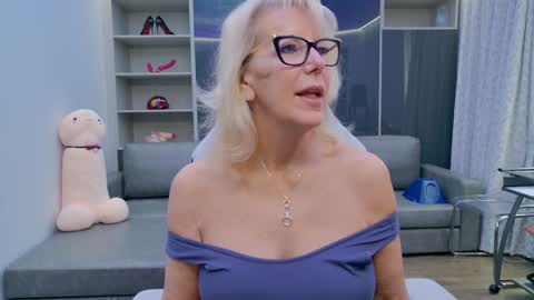 Bianca online show from December 19, 2:57 pm