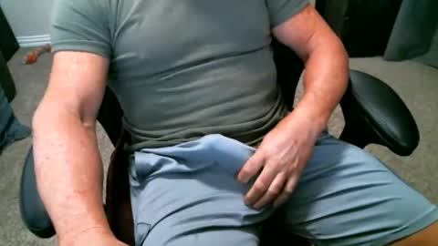 Snapshot of fitguy40 chatting on November 23, 10:09 pm fitguy40 online show from November 23, 10:09 pm