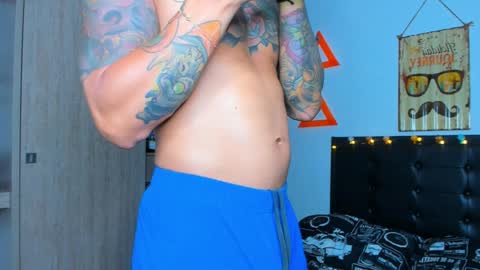 Elias Valencia online show from December 21, 3:36 am