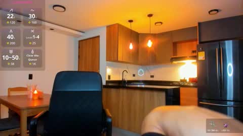 Elias Valencia online show from December 16, 6:18 am