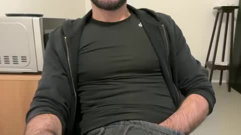 Fla is short for Flavio online show from October 22, 11:59 pm