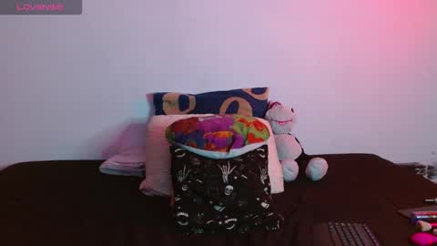 Snapshot of flacapaisa chatting on November 13, 10:52 pm nova online show from November 13, 10:52 pm