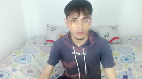 Snapshot of flaco23_latino chatting on June 14, 5:31 am flaco23_latino online show from June 14, 5:31 am