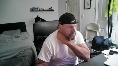 Florida guy online show from January 10, 2:57 am