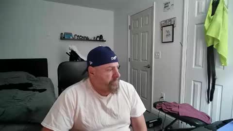 Florida guy online show from January 22, 4:13 am