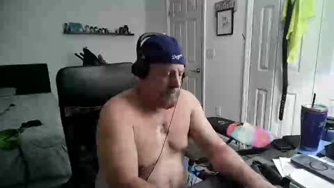 Florida guy online show from February 13, 4:22 am