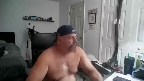 Florida guy online show from November 27, 1:40 am