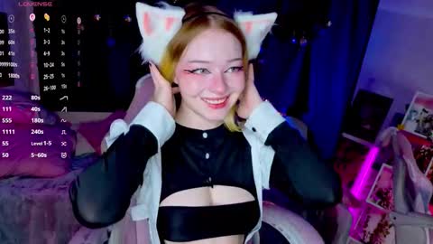 Sophie online show from November 30, 3:21 am
