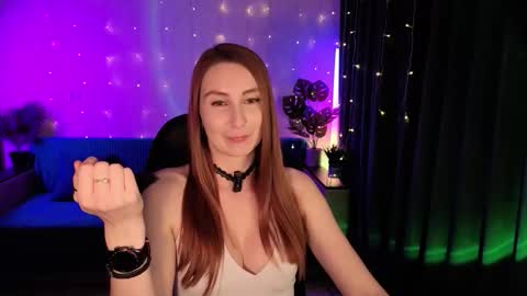 Snapshot of flamelilith chatting on November 14, 7:34 pm Kristy online show from November 14, 7:34 pm