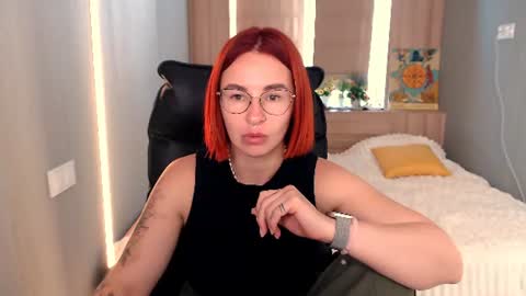 flamevixen online show from July 30, 5:28 am